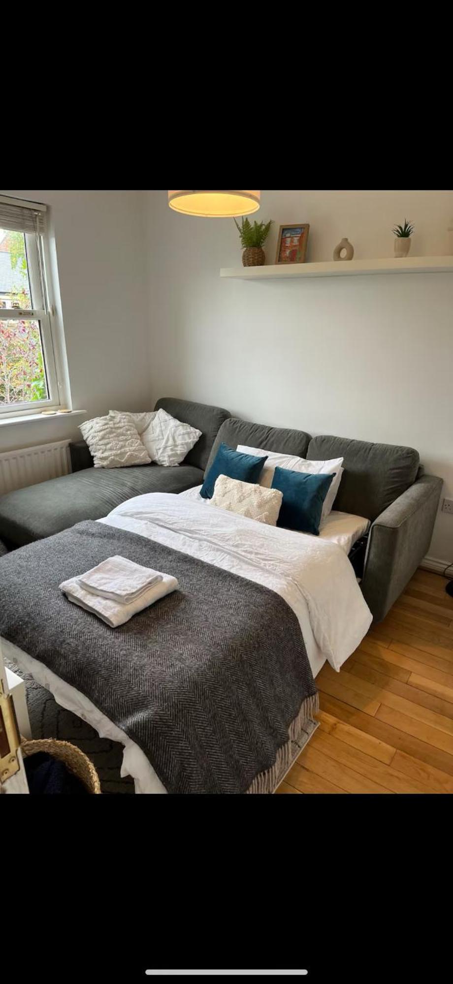 Homely 2 Story Cathedral City Apartment ダラム エクステリア 写真